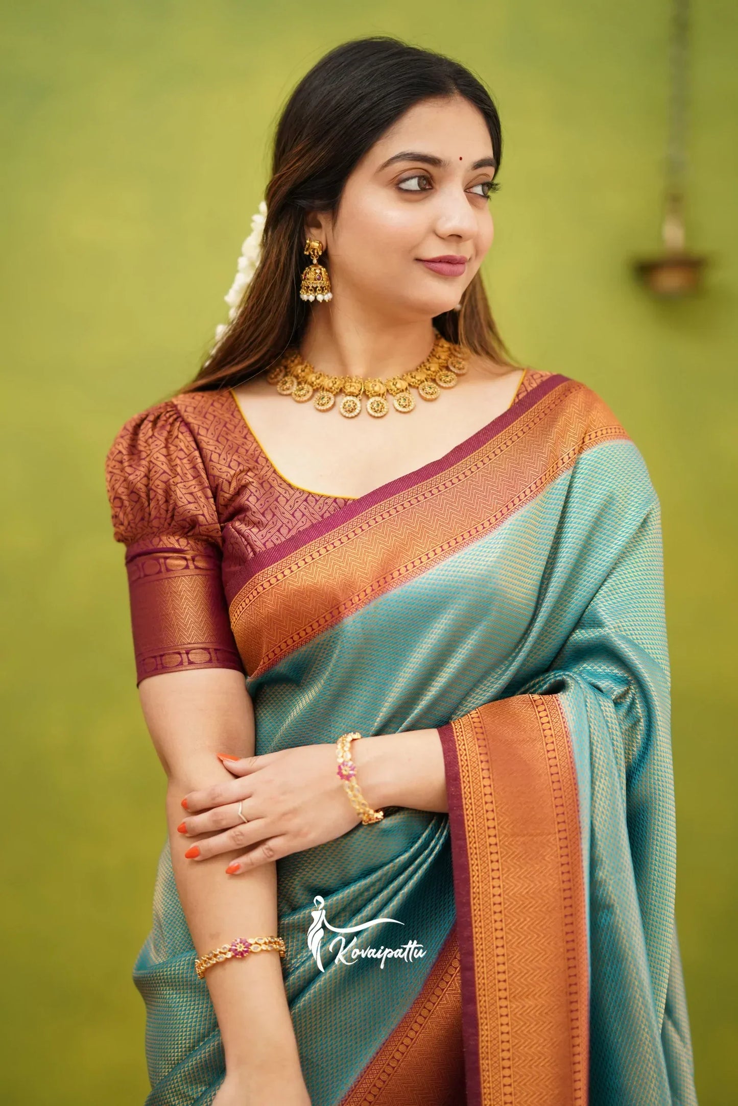 Designer Saree, Silk Saree, Cotton Saree, Chiffon Saree, Georgette Saree, Banarasi Saree, Bridal Saree, Kanchipuram Saree, Paithani Saree, Linen Saree, Trendy Saree, Digital Print Saree, Party Wear Saree,  Daily Wear Saree, Bollywood Style Saree, Traditional Saree, Ethnic Saree, Saree Collection, Draped Saree, Saree Combo Offers, Saree Sale, Saree For Women, Latest Design, Flipkart, Amazon, Ajio, Myntra, Meesho