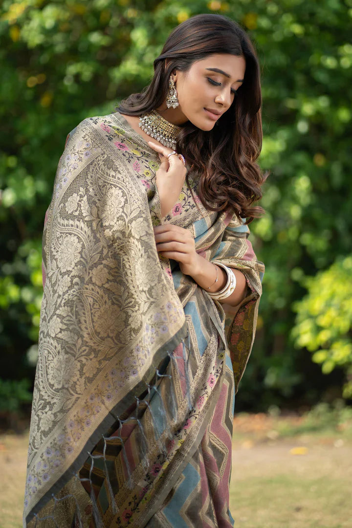 Elegant Grey Leheriya Banarasi Organza Saree