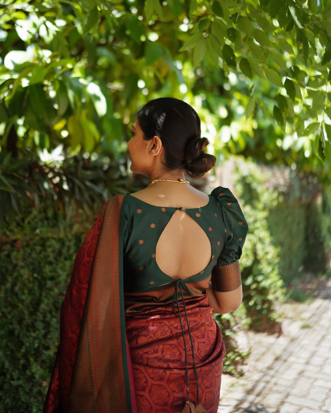 Designer Saree, Silk Saree, Cotton Saree, Chiffon Saree, Georgette Saree, Banarasi Saree, Bridal Saree, Kanchipuram Saree, Paithani Saree, Linen Saree, Trendy Saree, Digital Print Saree, Party Wear Saree,  Daily Wear Saree, Bollywood Style Saree, Traditional Saree, Ethnic Saree, Saree Collection, Draped Saree, Saree Combo Offers, Saree Sale, Saree For Women, Latest Design, Flipkart, Amazon, Ajio, Myntra, Meesho