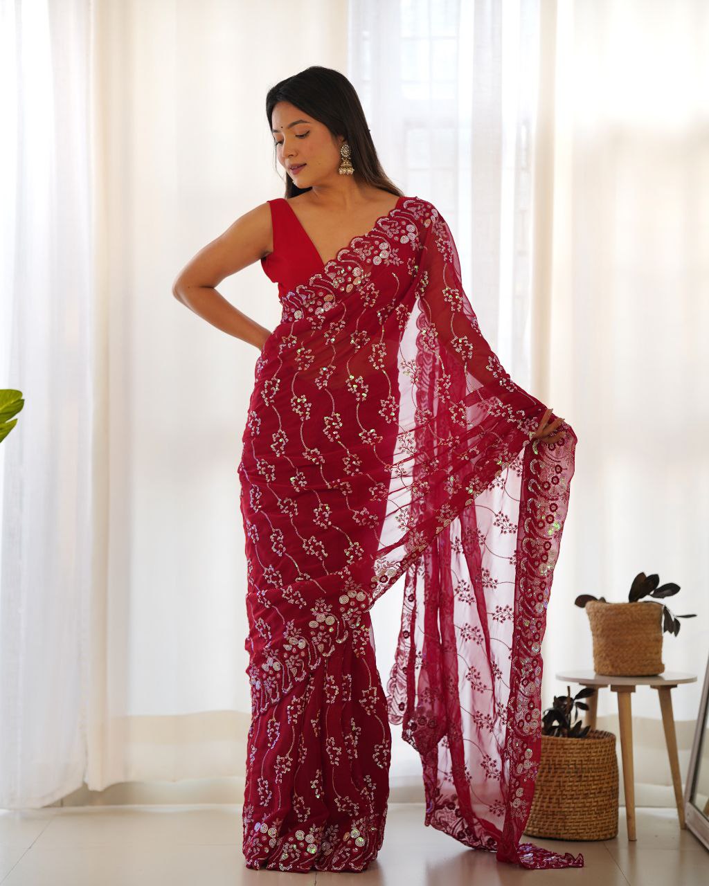 Arti Chauhan Red Simmer Blooming With Sequence Saree