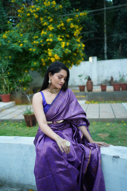 Violet Pure Soft Silk Saree With Twirling Blouse Piece